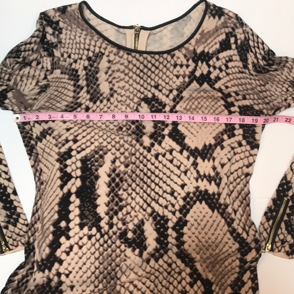 Michael Kors Python Tunic Sweater Size Large - image 5